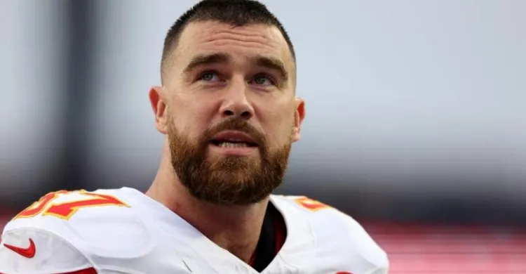 Chiefs Star Travis Kelce Makes Personal Announcement