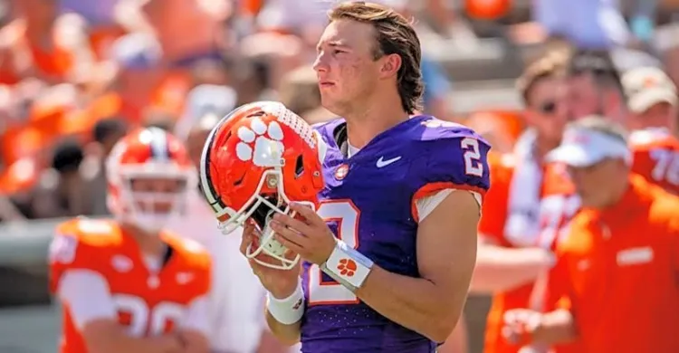 Browns double down on QB chaos in disastrous 2026 mock draft move