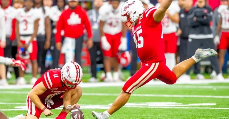 49ers invite Lou Groza Award winner to rookie minicamp