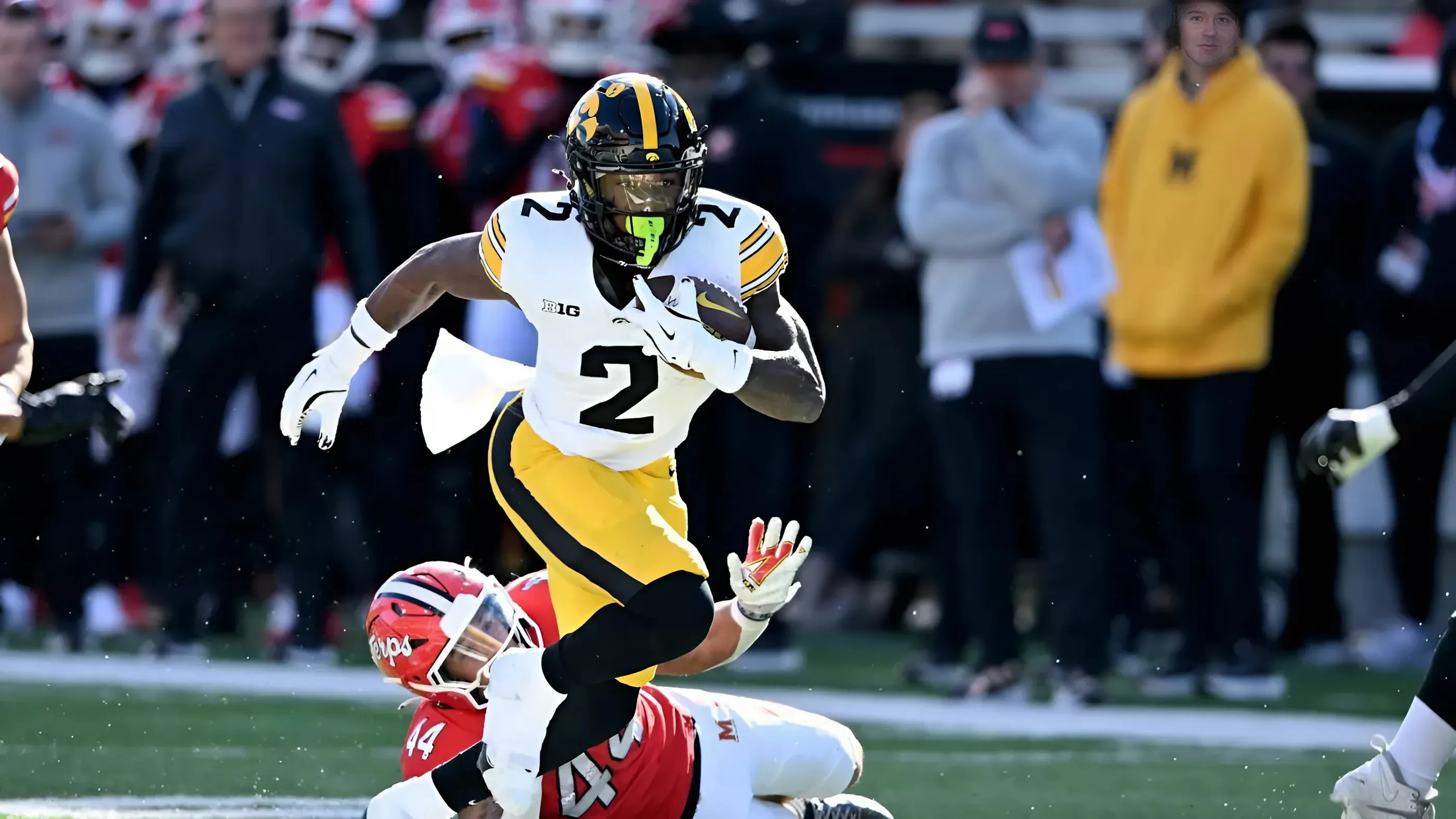 Steelers' Rookie Kaleb Johnson's "Smooth" Play Is Very Similar To Former Division Rival