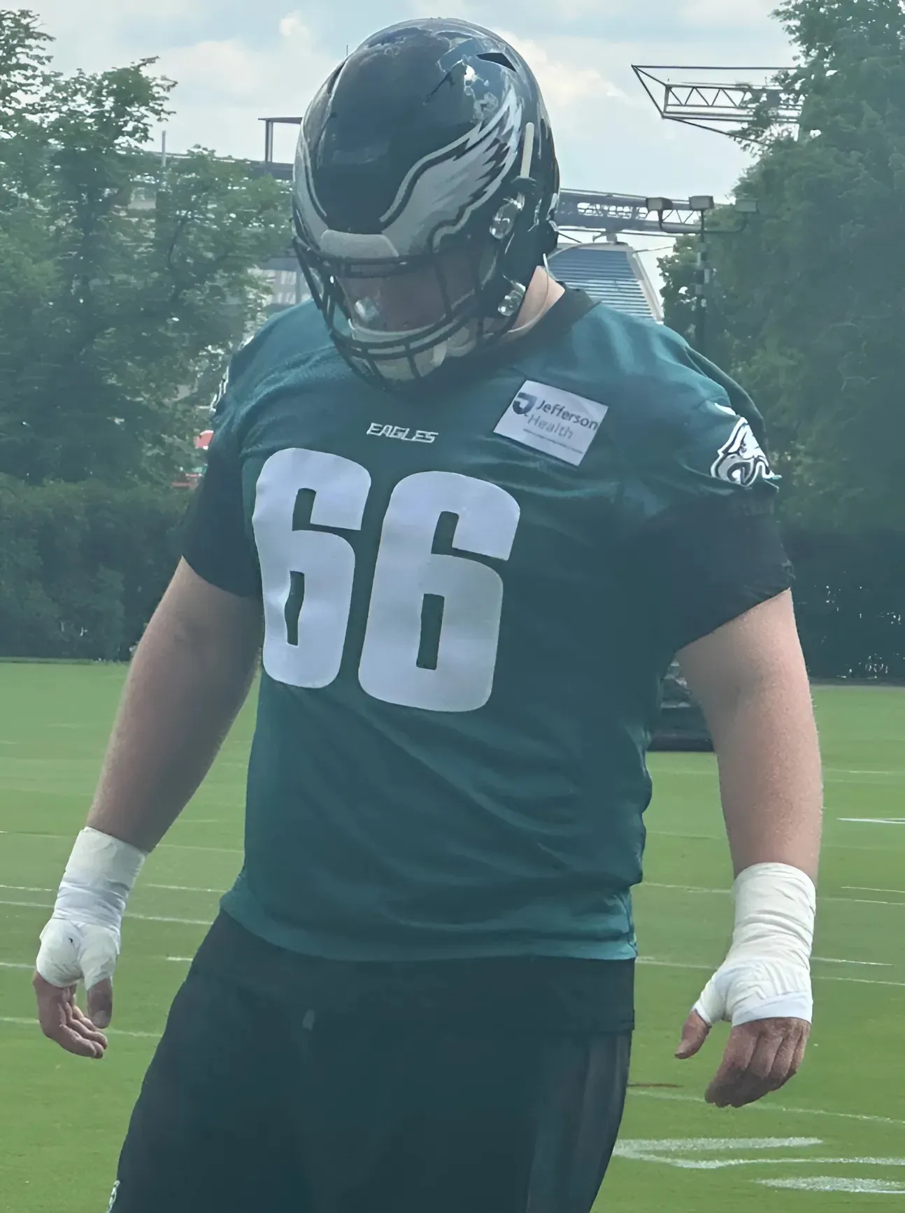 Eagles Rookie Drew Kendall Pays Tribute to Jason Kelce: “He Changed the Game”