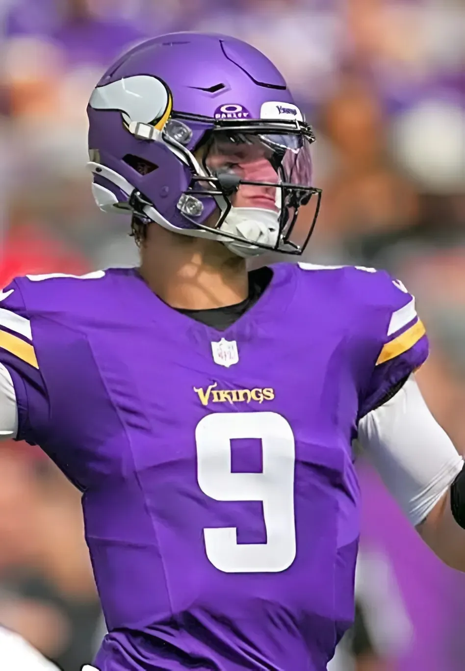 Chase Daniel says J.J. McCarthy sounded 'nervous' during recent presser