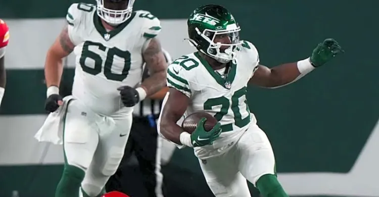 Jets' Breece Hall Linked To Super Bowl Contender In Trade