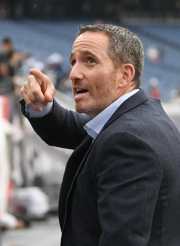 Philadelphia Eagles’ Howie Roseman Breaks Silence on Shedeur Sanders Speculation