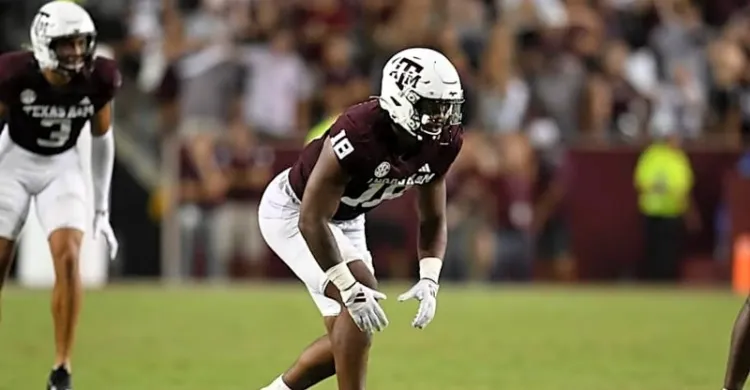Way-too-early 2026 mock draft gives Aidan Hutchinson a scary sidekick