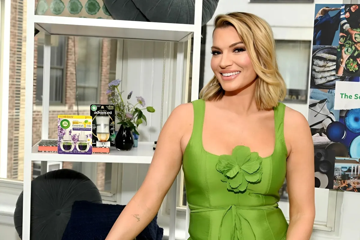 Lindsay Hubbard Suggests She Won’t Be Full-Time on Summer House Season 10, Reveals If She’d Consider RHONY Role & Teases Jesse and Lexi’s Reunion Drama tram