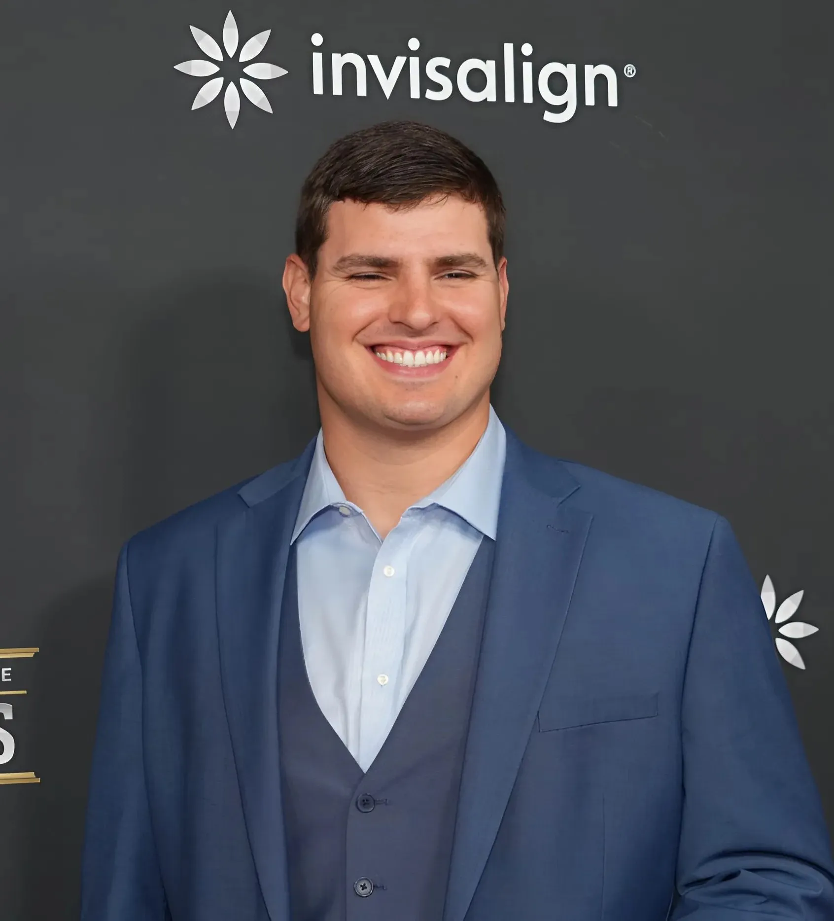 Bengals Signing Trey Hendrickson Coming Down to Vibes