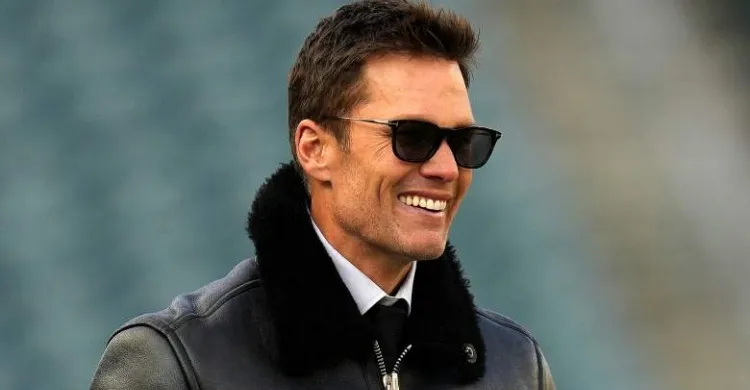 Tom Brady’s Strong Message to Shedeur Sanders Revealed