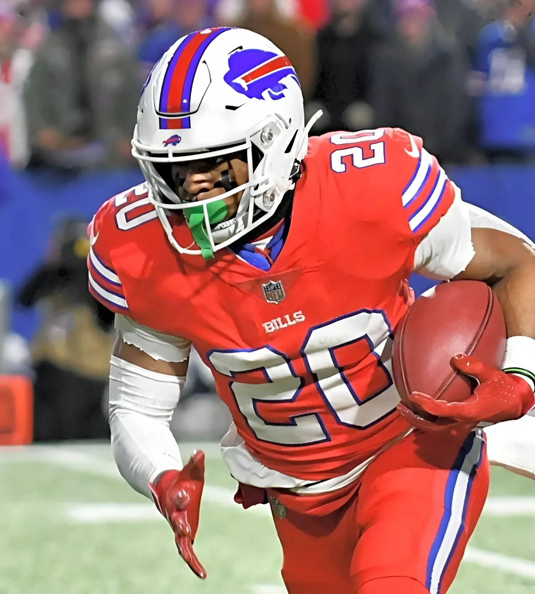 Texans continue looking for help in RB room