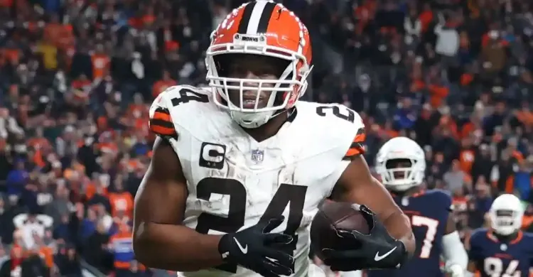 Nick Chubb Gets More Bad News on Future With Browns