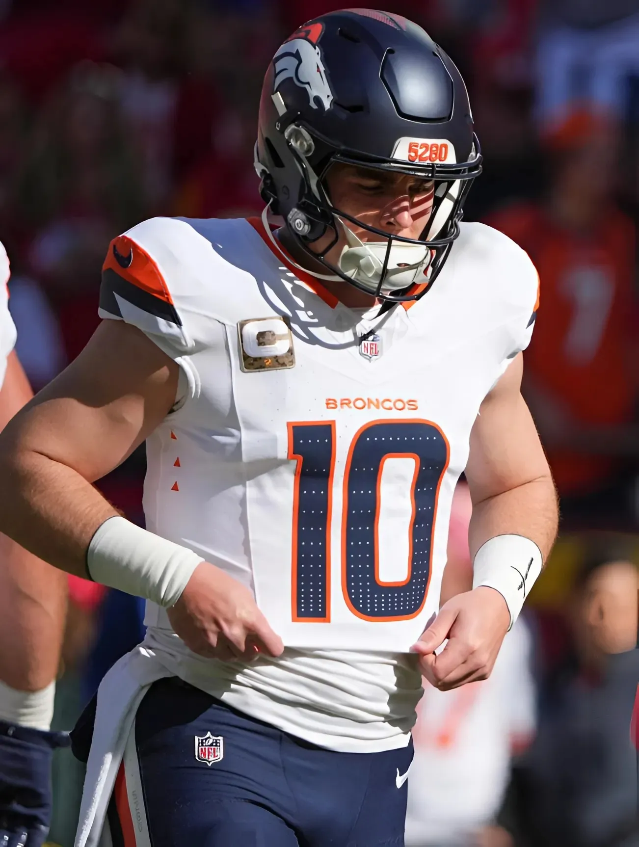 Broncos Legend Sounds the Alarm: "Chiefs Could Be Dethroned" After Denver's Bold Draft Gamble!
