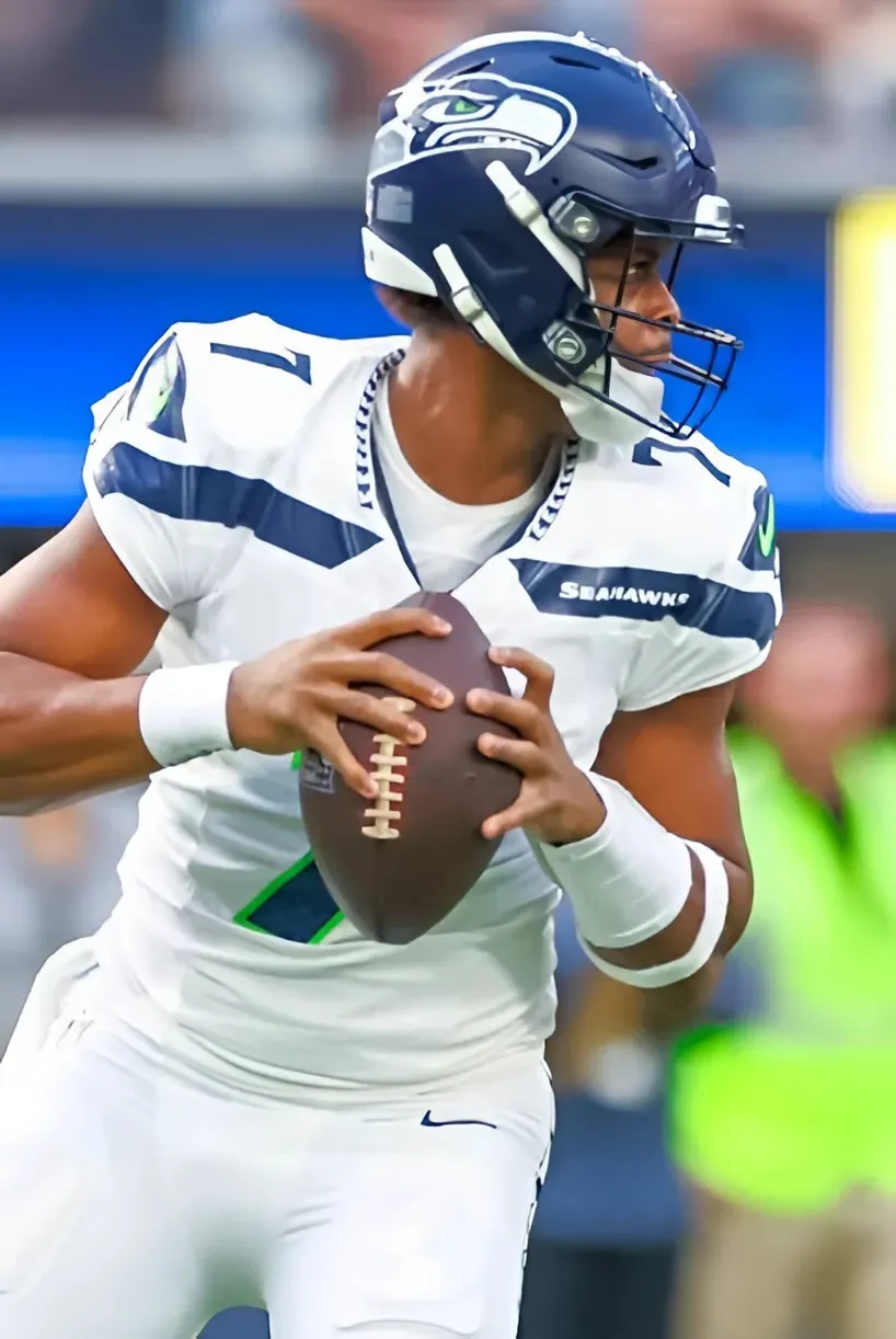 Executive provides interesting theory on why Raiders passed on Shedeur Sanders