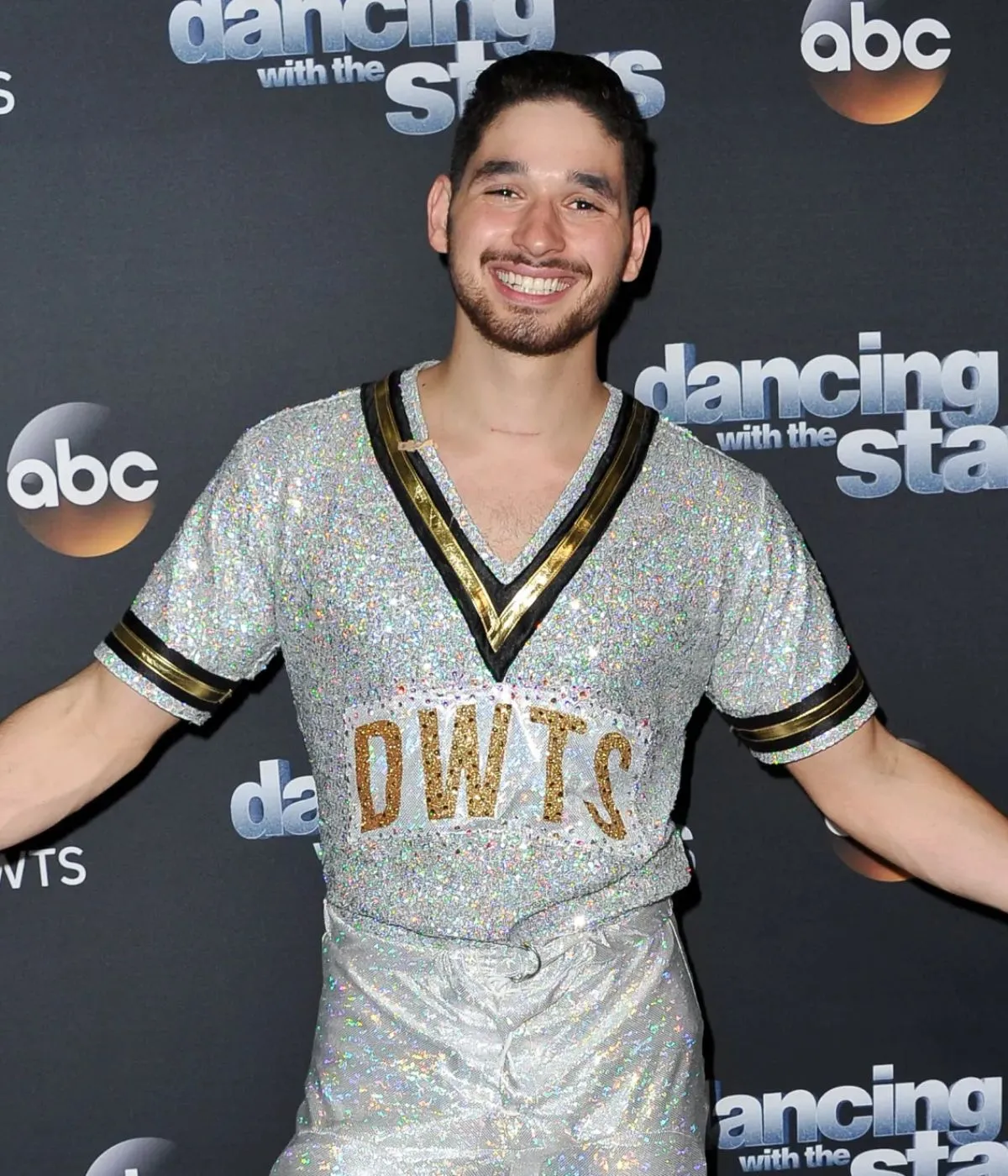 DWTS Pro Alan Bersten Reacts to Robert Irwin Joining the Cast