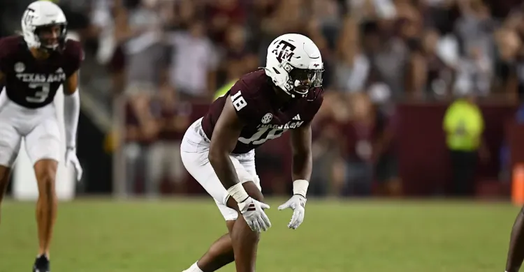 Way-too-early 2026 mock draft gives Aidan Hutchinson a scary sidekick