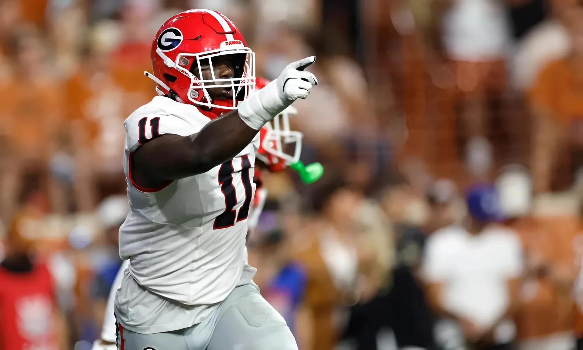 Insider Reveals the 5 Players He Believes Were at the Top of the Raiders’ Draft Board