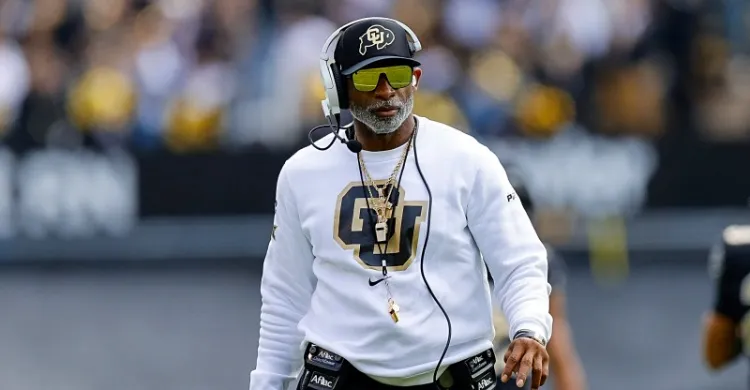 Deion Sanders gets roasted after praying Shedeur wouldn't end up with Browns