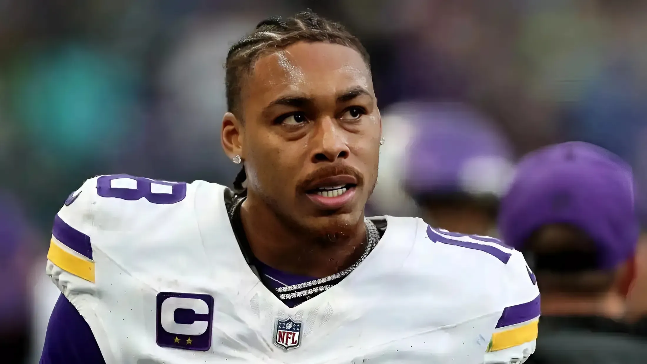 Vikings Justin Jefferson Sounds Off With Strong Opinion on Shedeur Sanders