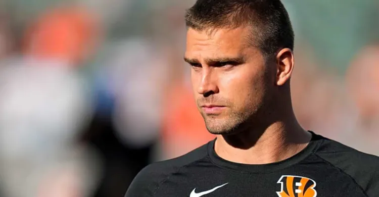 Sam Hubbard's post-retirement revelation speaks to how much he cared about the Cincinnati Bengals being his only team Sam Hubbard's post-retirement revelation speaks to how much he cared about the Cincinnati Bengals being his only team