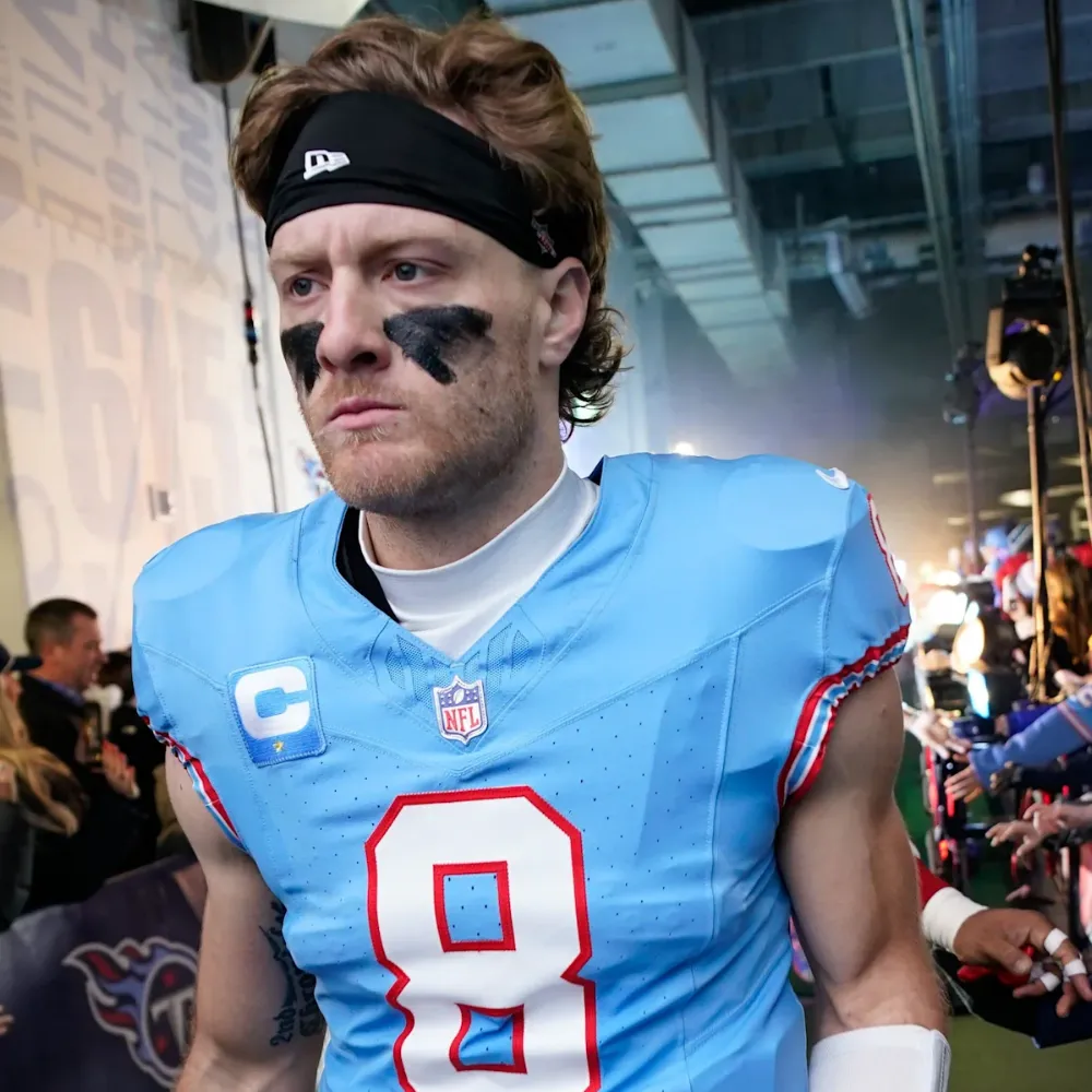 Patriots Named Shocking Landing Spot for Titans QB