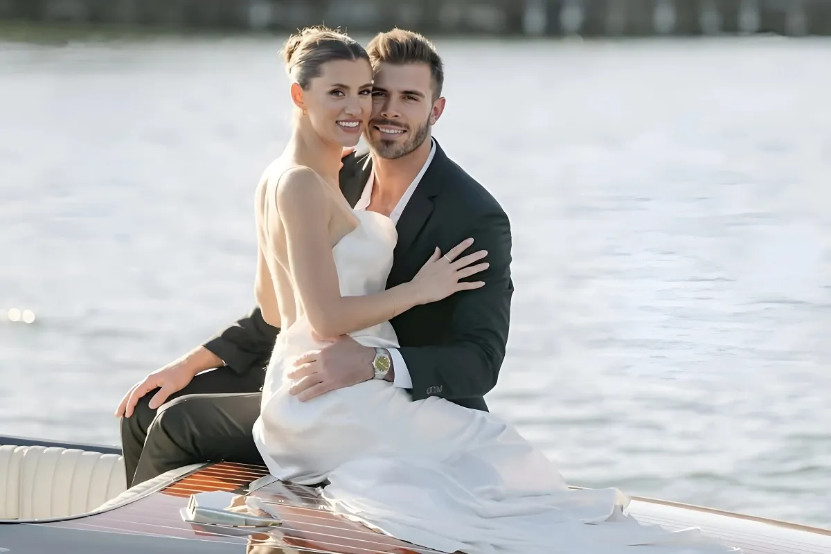 Kaity Biggar Shares Photos from Wedding Dress Shopping: ‘Wedding Is Fast Approaching’ tram