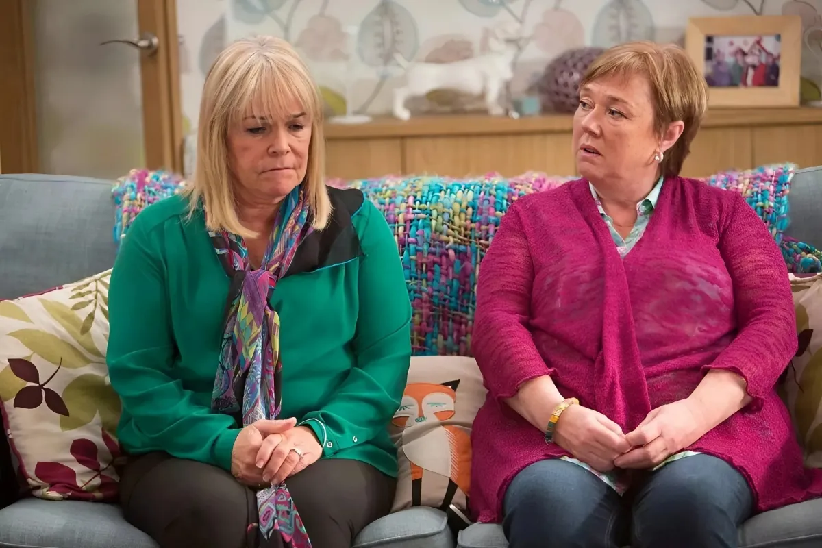 Linda Robson admits to 'being envious' of Pauline Quirke's success after Birds of a Feather ngocc