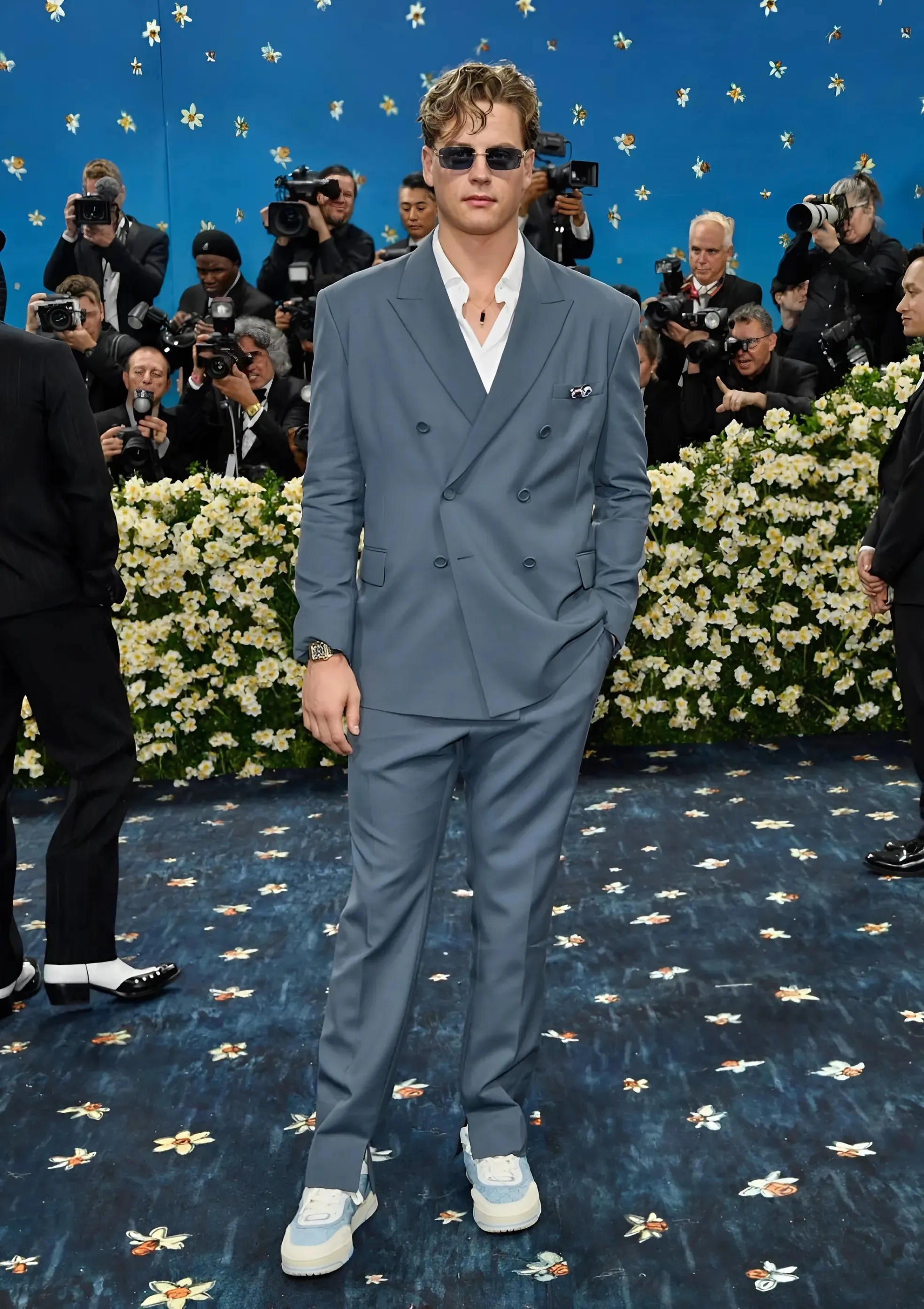 Joe Burrow, Justin Jefferson get flashy in unique suits at 2025 Met Gala