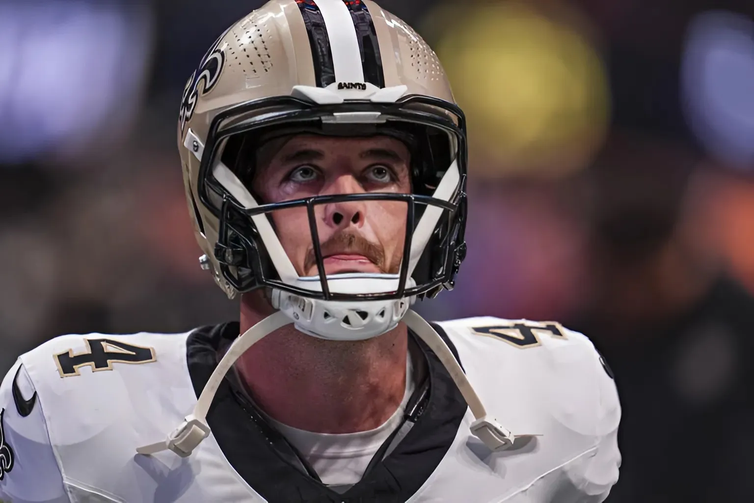 Are Derek Carr and the Saints playing a game of chicken? What’s real truth?