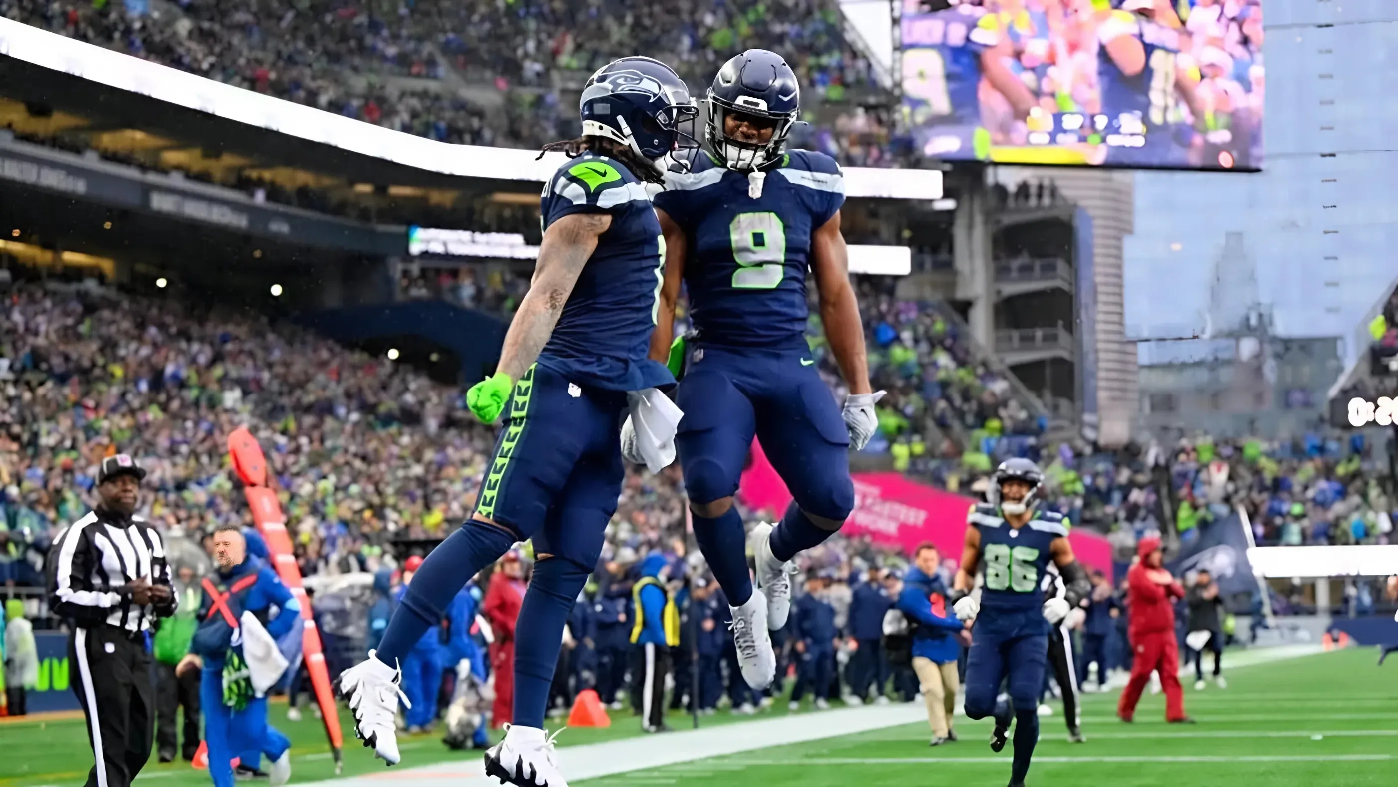 Bleacher Report Thinks Seahawks Could Trade Top Wea.pon