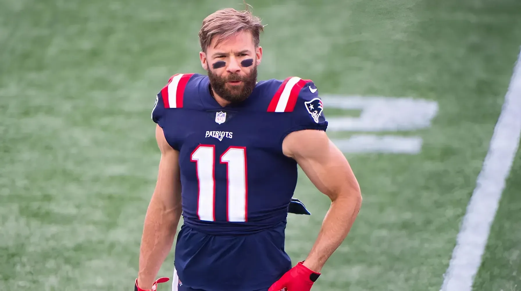New England Patriots Send 3-Word Julian Edelman Message After Major Announcement