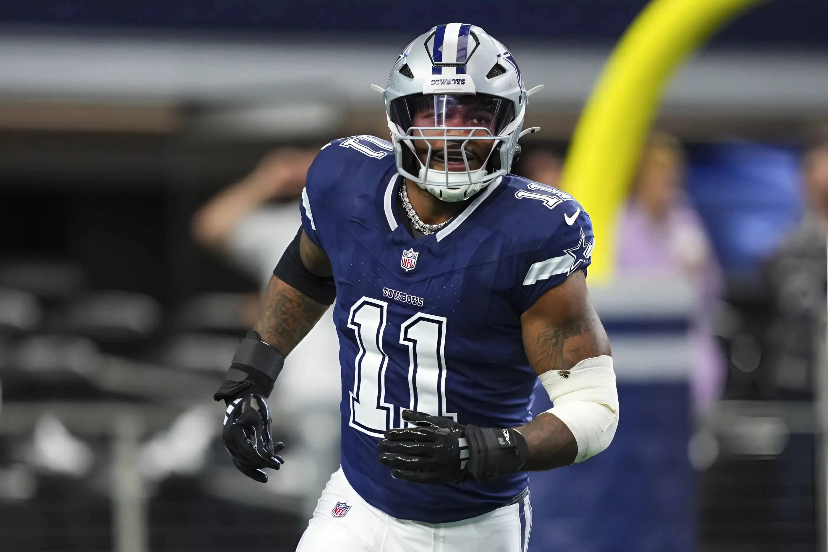 Cowboys Micah Parsons Update Highlights Weird $161 Million Claim