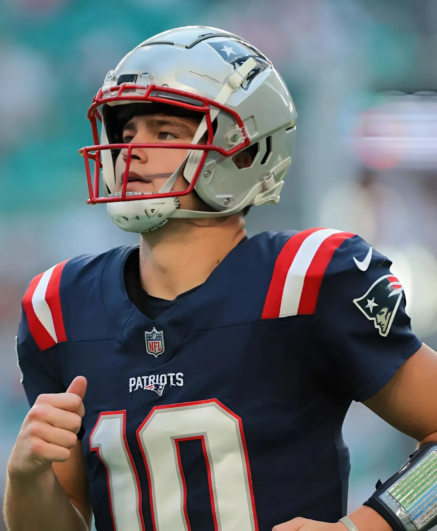 Drake Maye Holds the Key to Patriots' 2025 Playoff Hopes in Mike Vrabel's Debut Season! Drake Maye Holds the Key to Patriots' 2025 Playoff Hopes in Mike Vrabel's Debut Season!