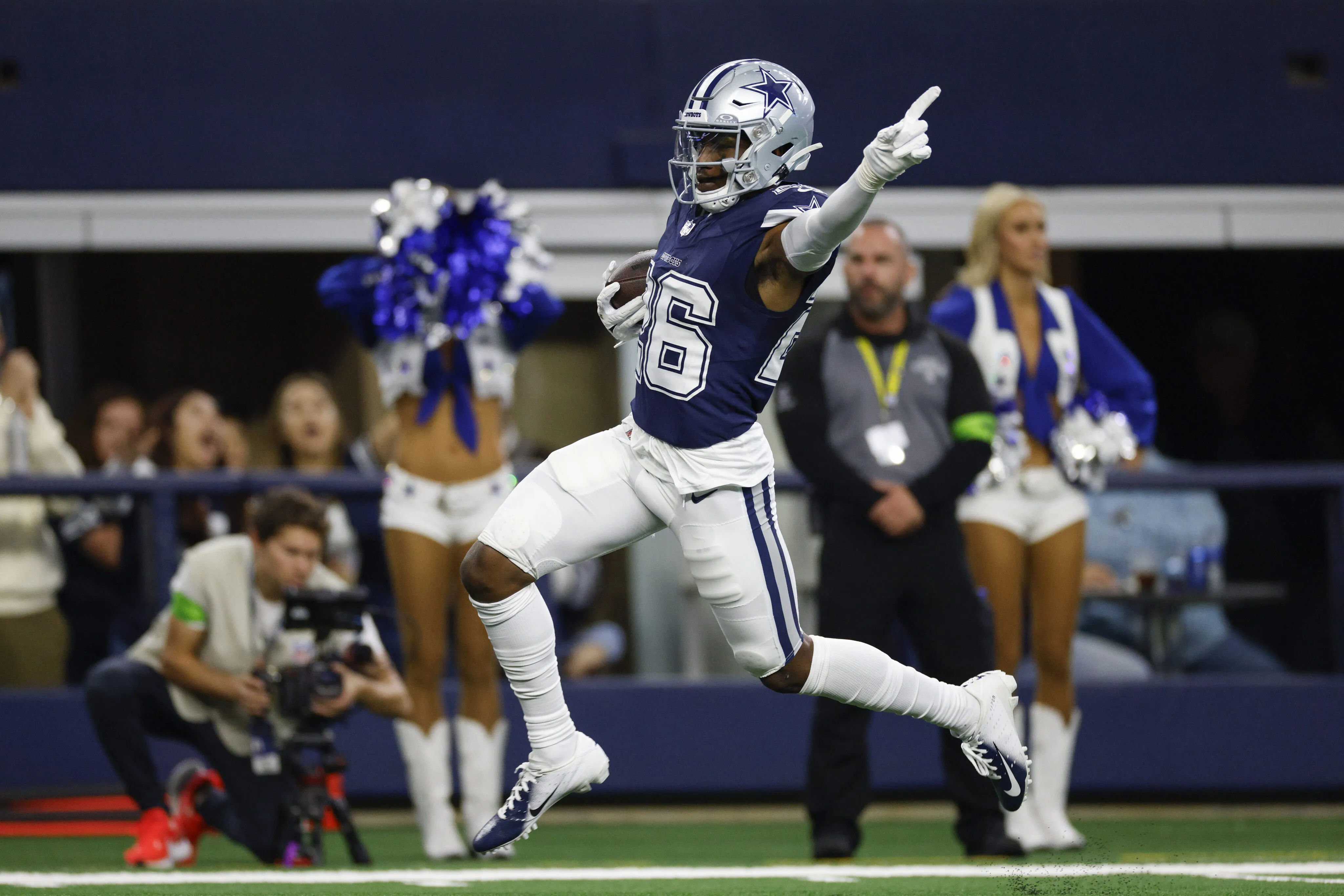 Dallas Cowboys DaRon Bland Speaks Out On Contract Talks
