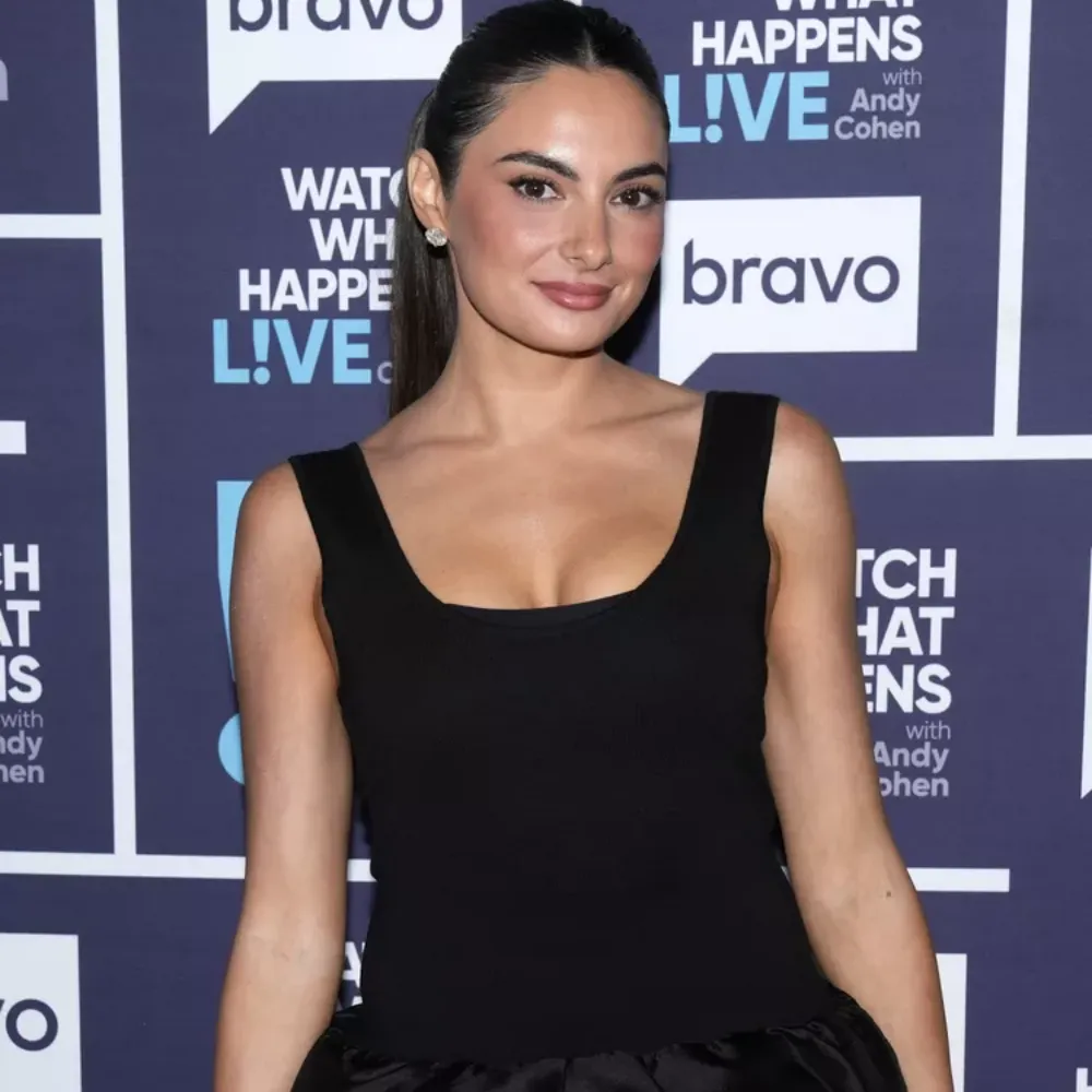 Body Went Numb, Vomiting, Sobbing Uncontrollably – Paige DeSorbo Reveals The Shocking Breakdown Moment That Left Fans Shaken - suong