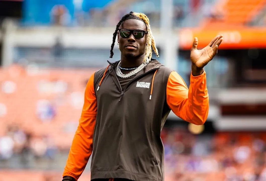 Browns $55 Million Pro Bowler Dubbed Team’s Top Trade Candidate