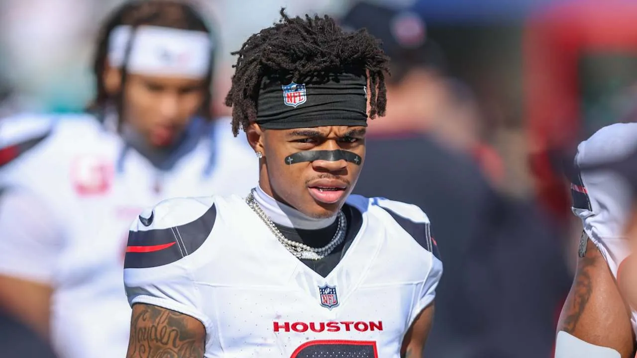 No timeline for Texans WR Tank Dell’s return