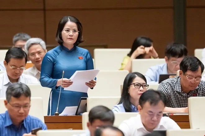 TIN BUỒN: Bỏ biên chế suốt đời nhiều cán bộ, công chức có khả năng mất việc TIN BUỒN: Bỏ biên chế suốt đời nhiều cán bộ, công chức có khả năng mất việc