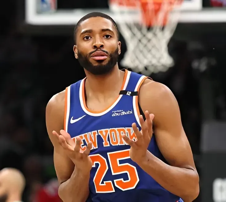 NBA Legend Magic Johnson Shouts Out 2 Knicks After Game 1 Win