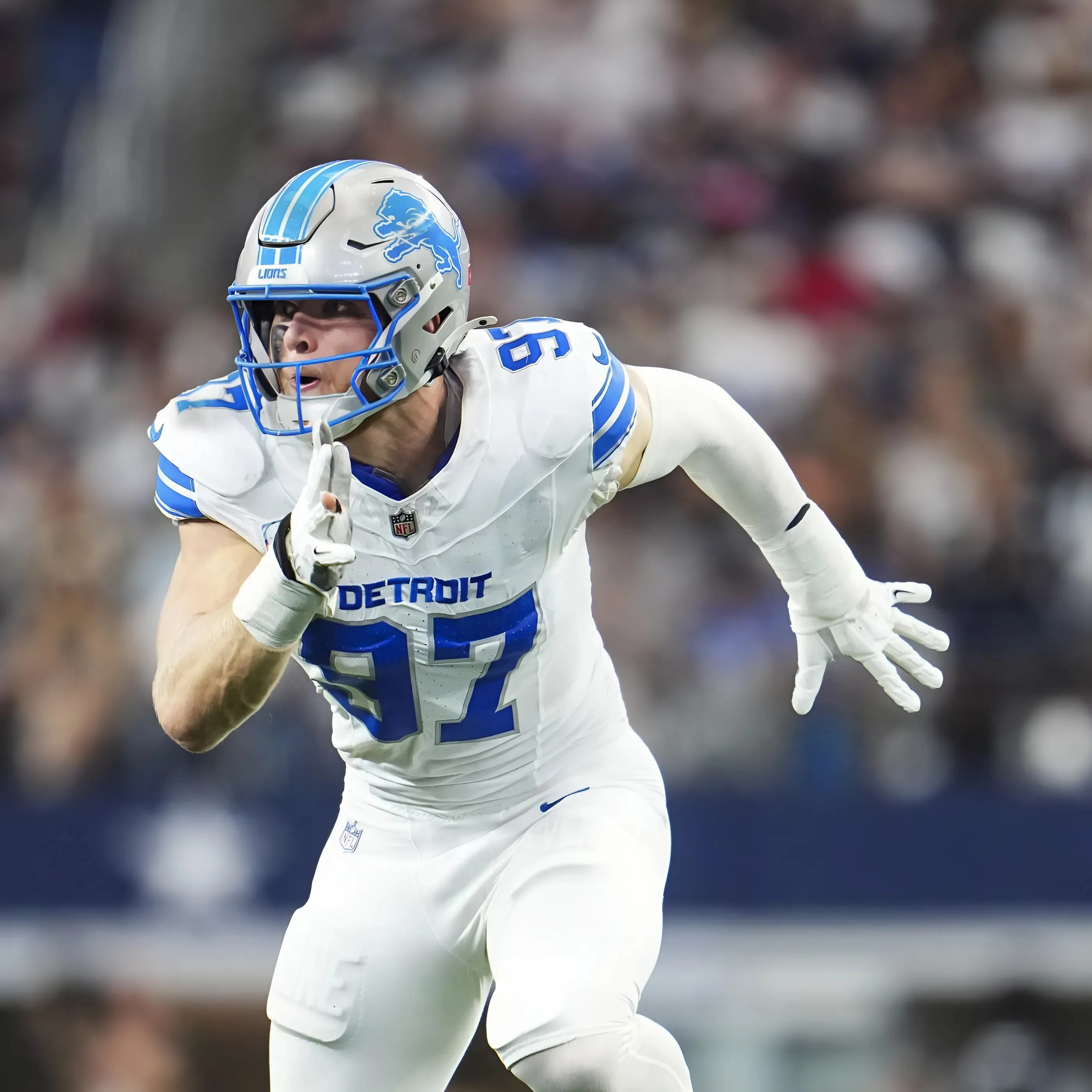 Return of Aidan Hutchinson Listed as Lions Reason For Optimism