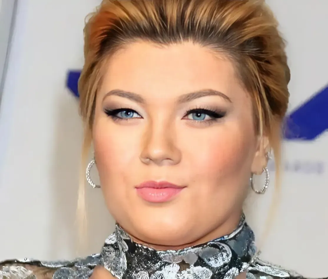 Amber Portwood wants Andrew Glennon to pay her $5,000 for insinuating she ‘hit’ their son James Amber Portwood wants Andrew Glennon to pay her $5,000 for insinuating she ‘hit’ their son James