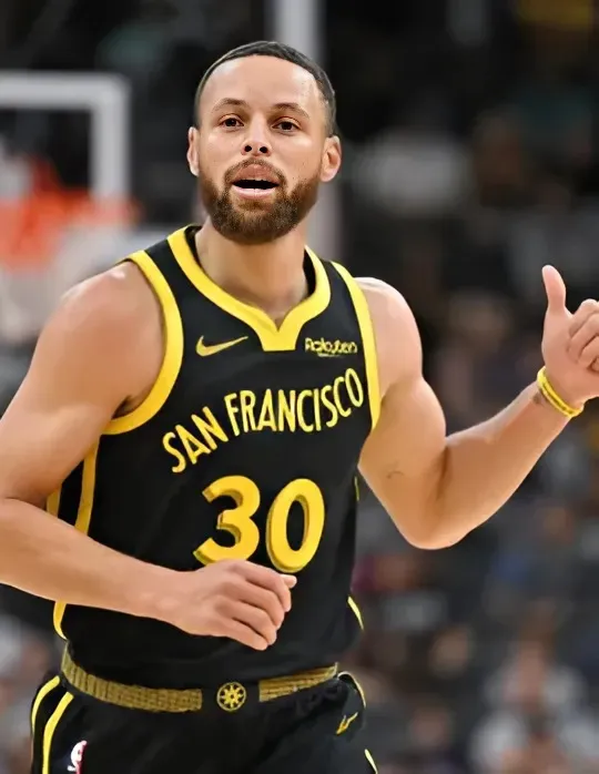 Warriors' biggest worry returns at worst possible time with Stephen Curry injury