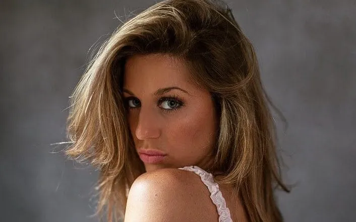 Was Emma DiGiovine Married Before? The Story Behind Jesse Watters’ Wife