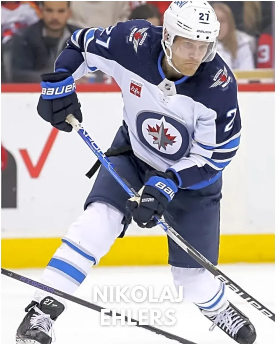 Maple Leafs Should Consider Nikolaj Ehlers as Marner Replacement