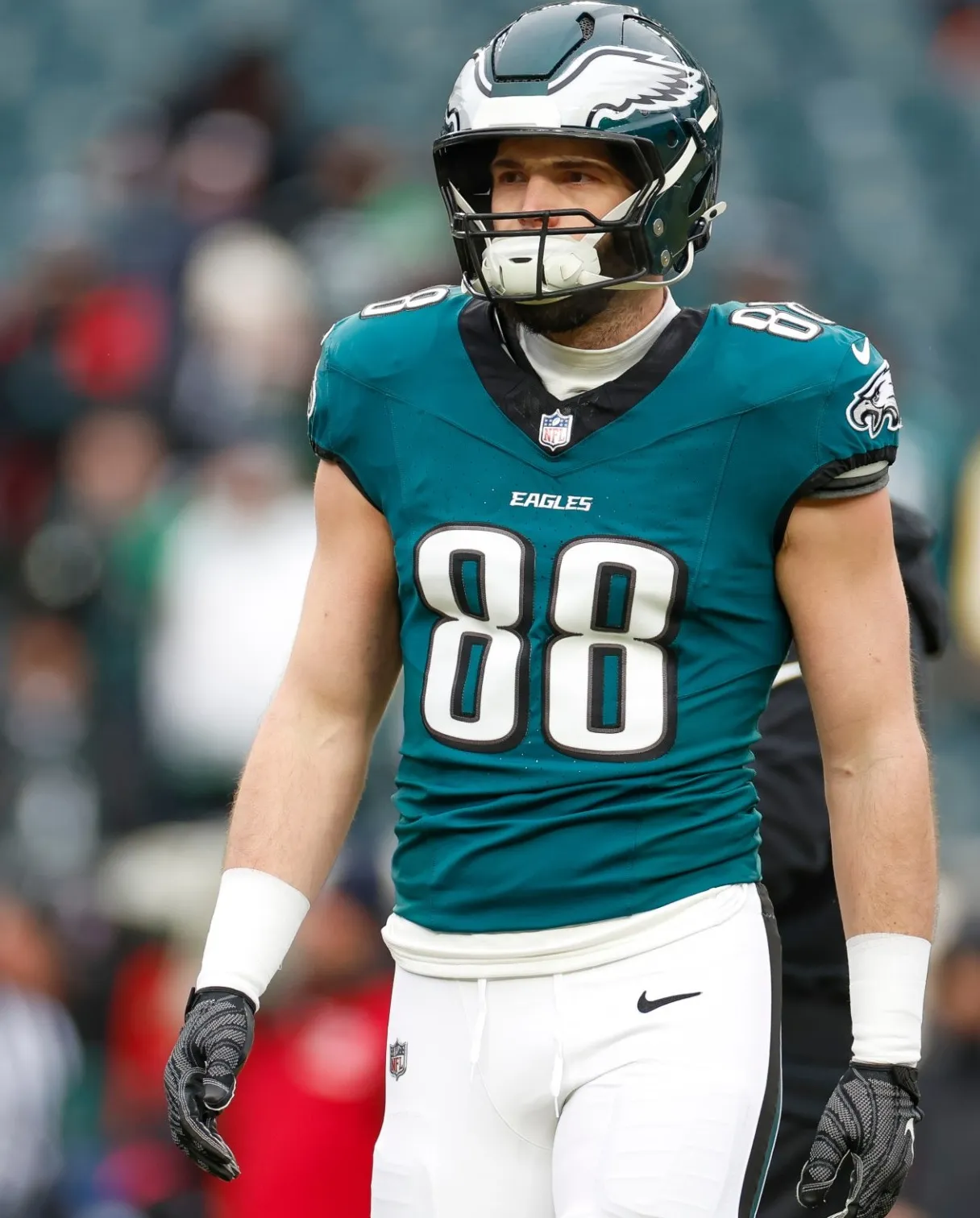 Eagles Bring Back Super Bowl Champion TE After $5.5 Million Pay Cut