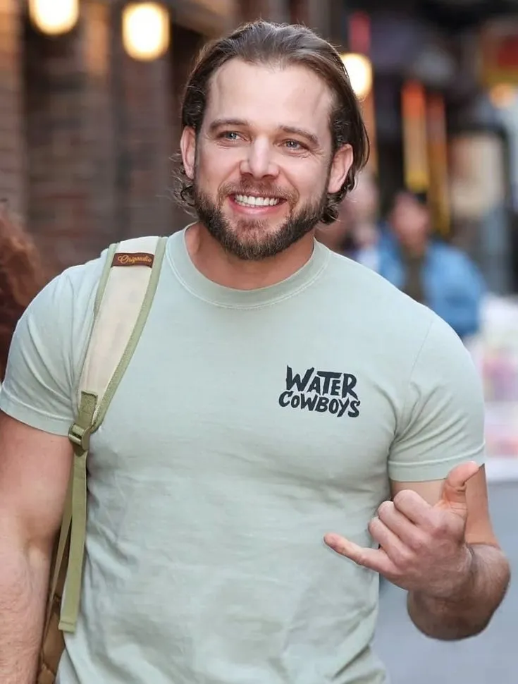 Max Thieriot Shares His Big Back 'Fire Country' Workout