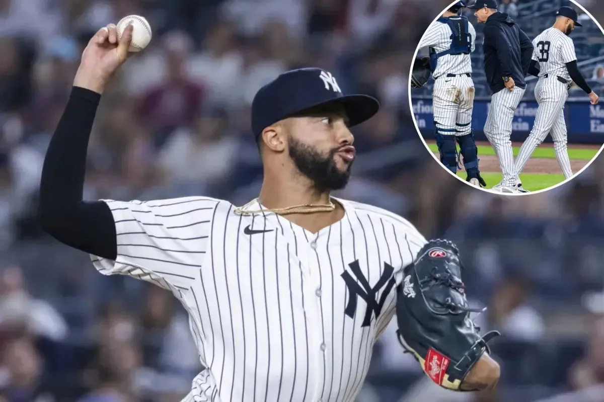 Aaron Boone insists Devin Williams is still ‘very close’ after latest Yankees implosion