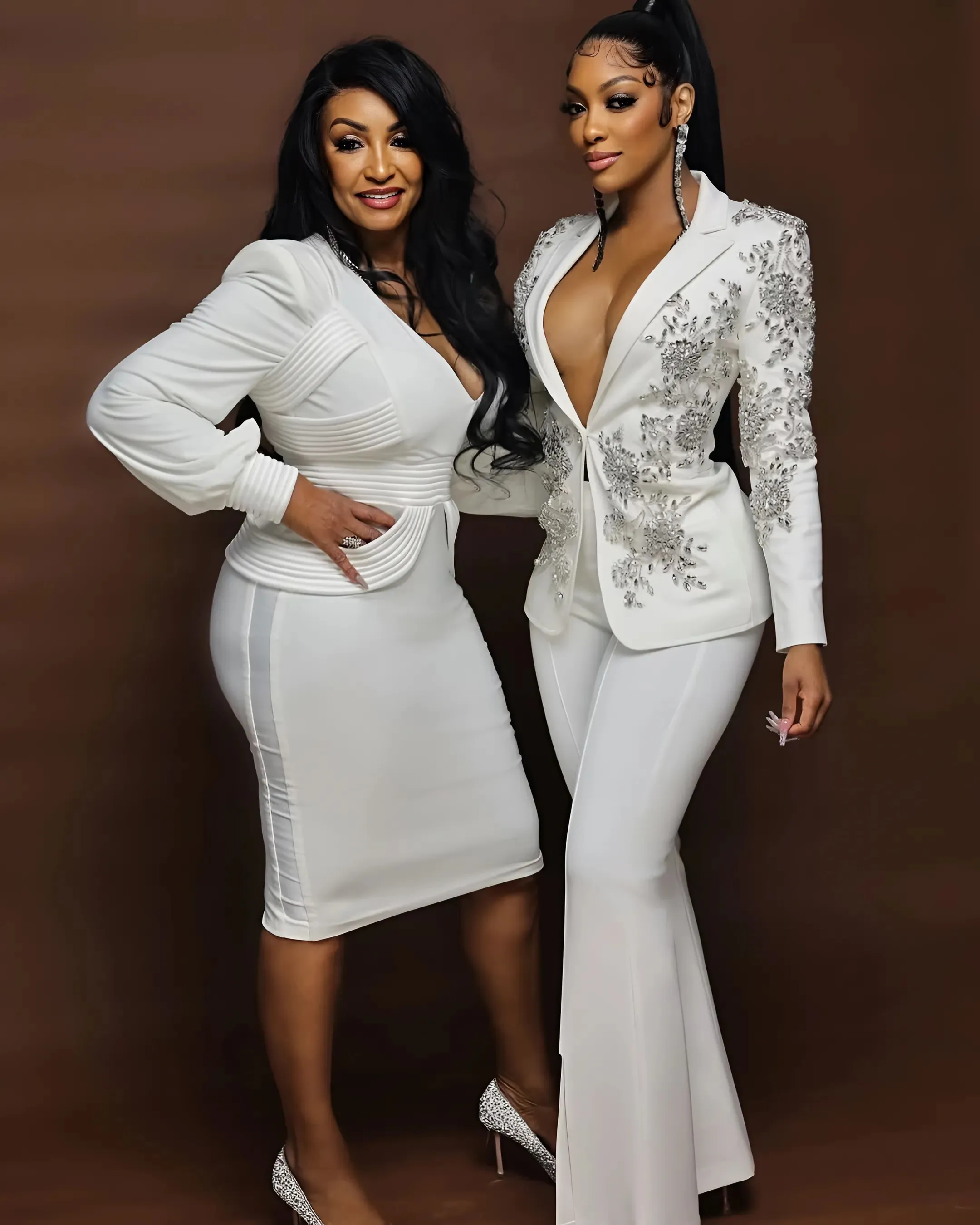 Porsha Williams Creates a Fever on Social Media with a "Huge" Gift of Gratitude: Giving Mom a Million Dollar Villa After a Dream Wedding!