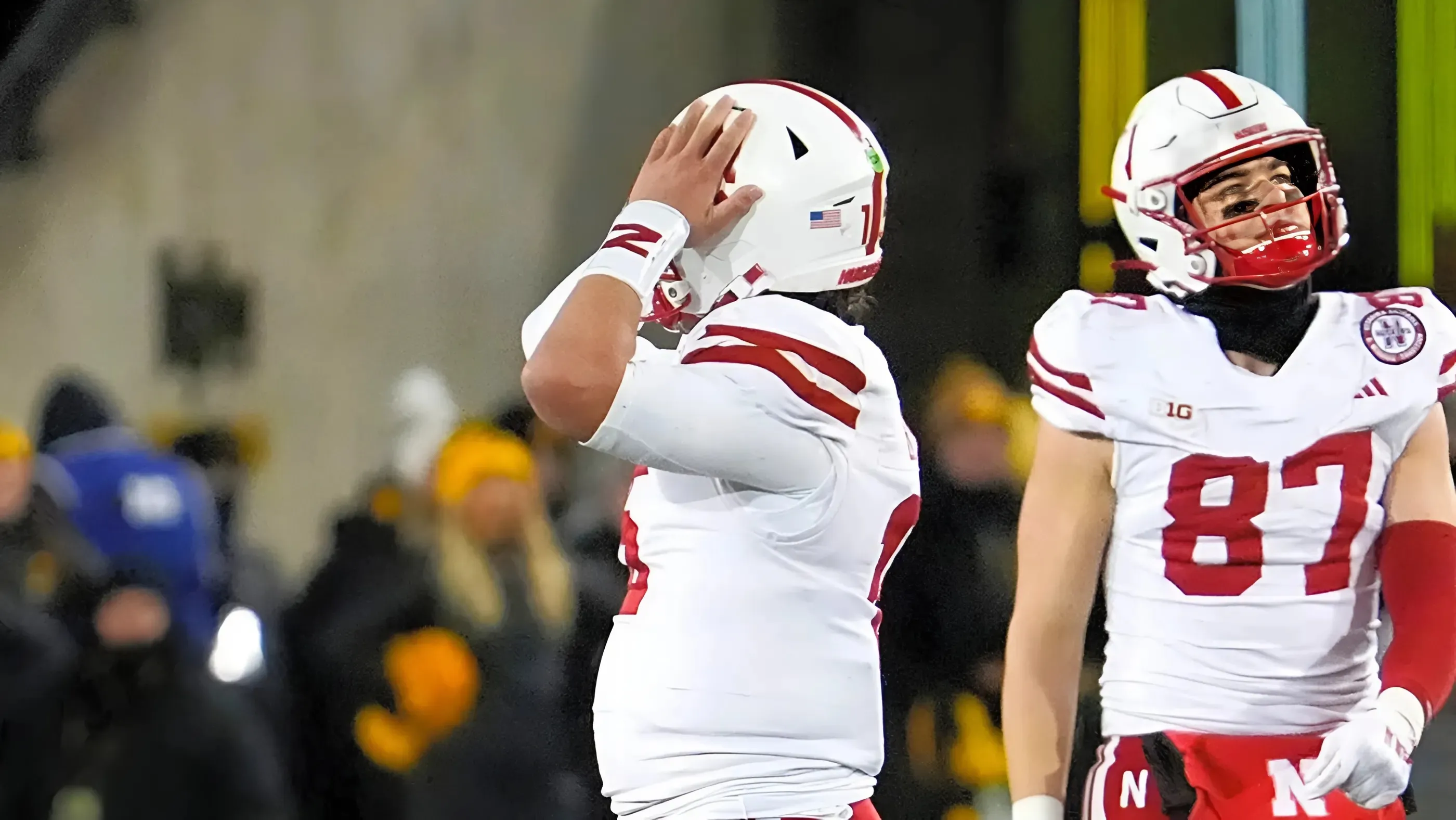 Highly Touted College QB Names Raiders as One of Two Teams He Wants to Play For