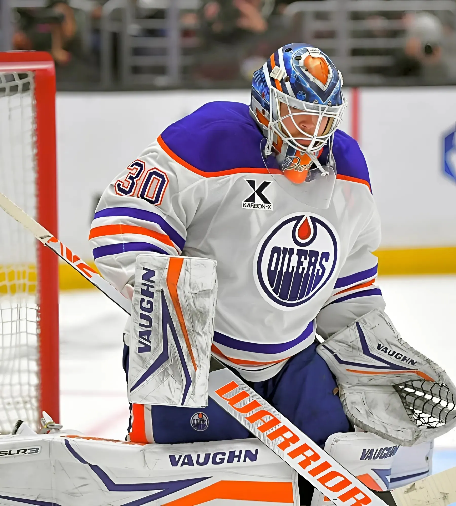 Former NHL Goalie Sounds Alarm on Oilers' Cup Chances Amid Growing Concern