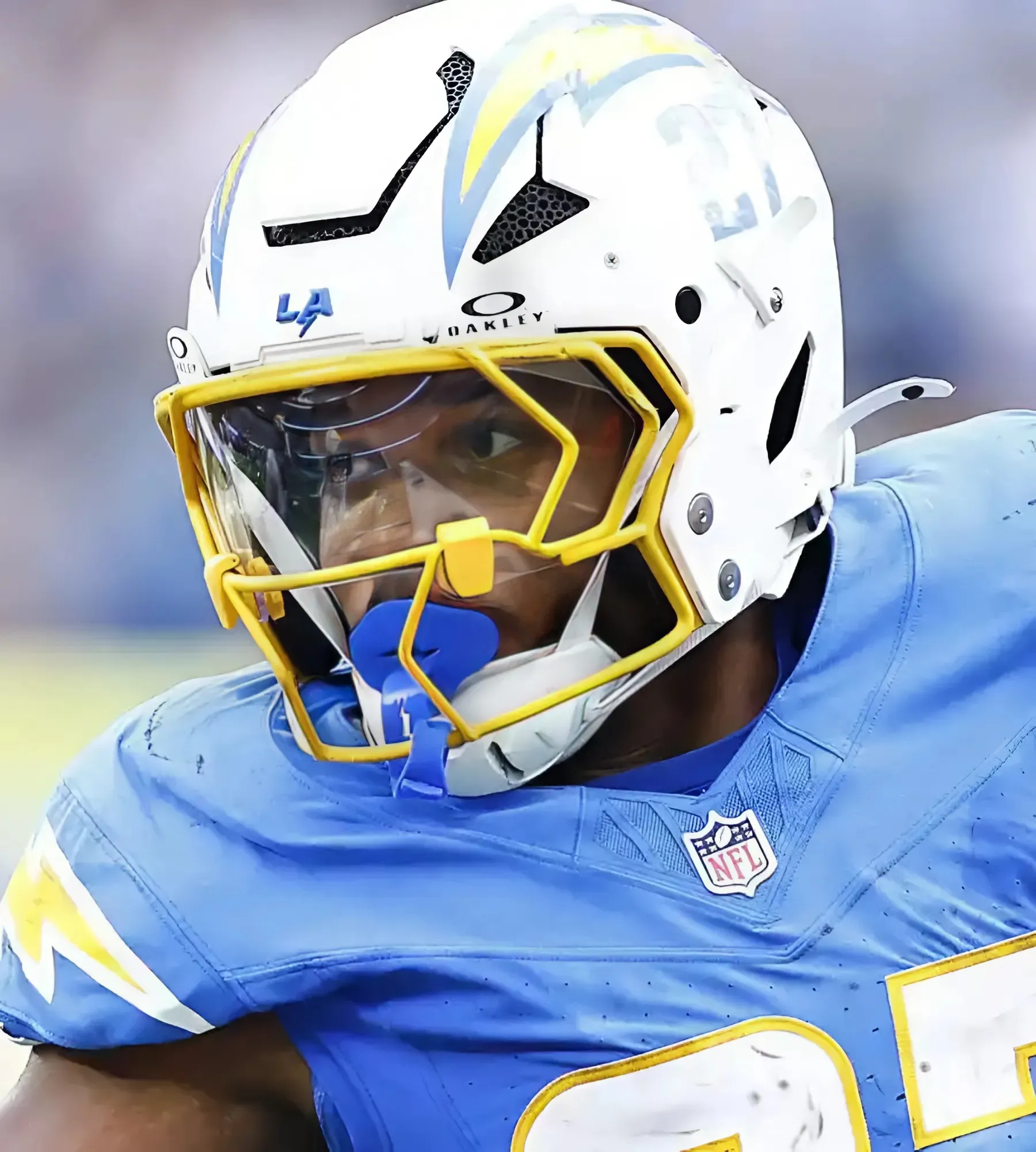 Bears Linked to 2,200-Yard Veteran RB to Pair With D’Andre Swift