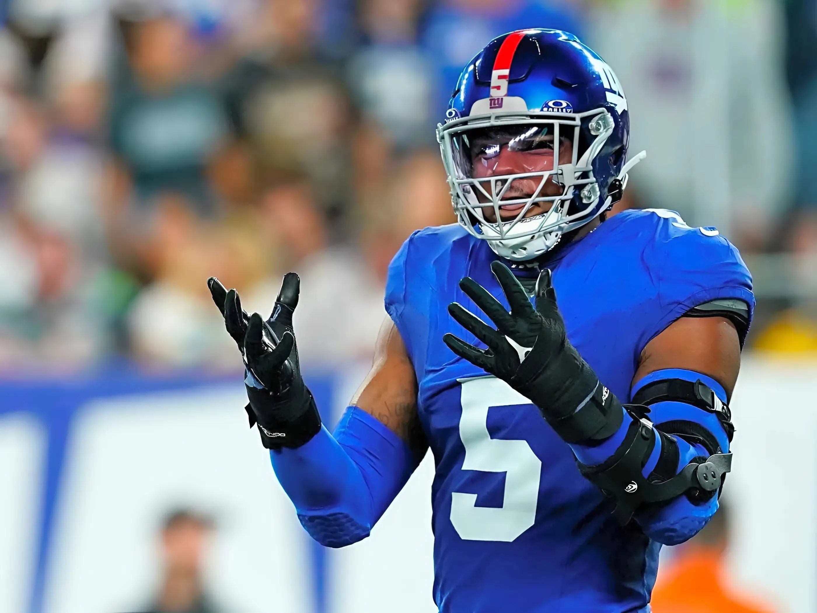 Giants Edge Rusher Kayvon Thibodeaux Embracing Abdul Carter Opportunity